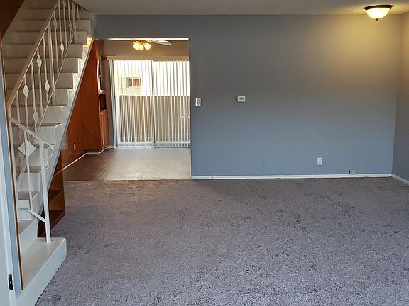 3rd image of 880 Victor Ave #10