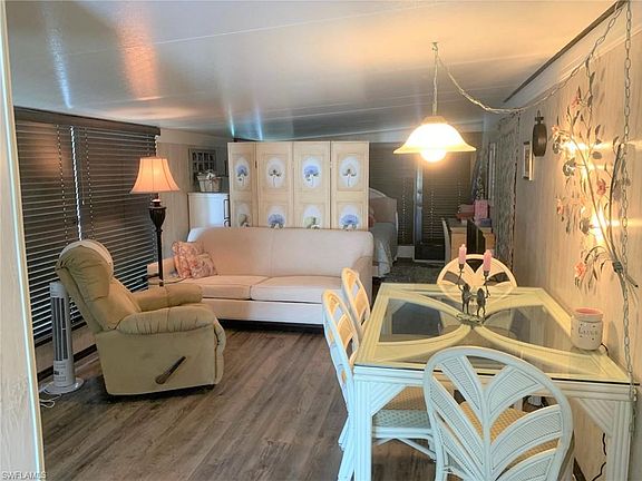 2nd image of 20 Bass Ln #20