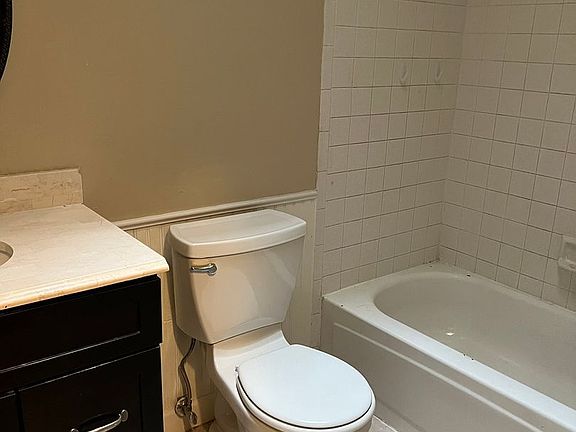 5th image of 4125 Sera Dr