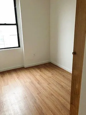 Rented by Azure Realty NY LLC | media 27