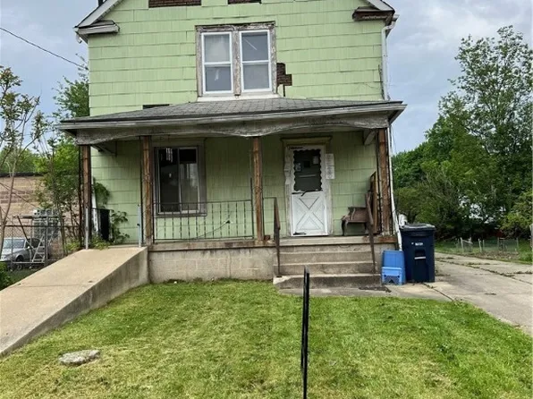 140 Kelly Ave, Akron, OH 44306