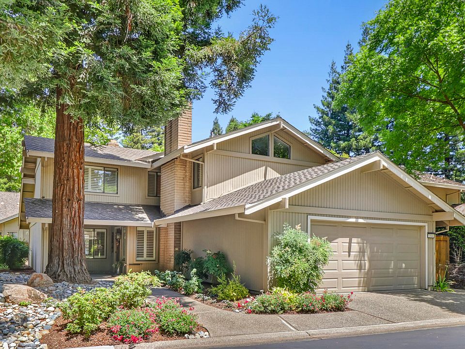 1st image of 2044 University Park Dr