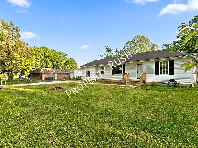 3404 Frawley St — Photo 4