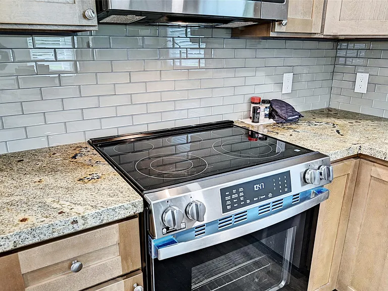 268 Sunrise Dr — Photo 21