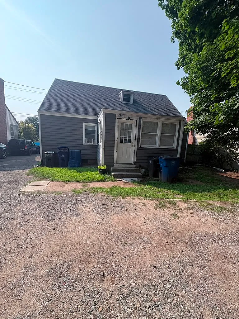 1 bed, $1,350 — Photo 1