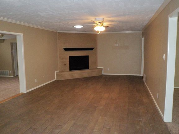 4th image of 2308 Gulf Ave