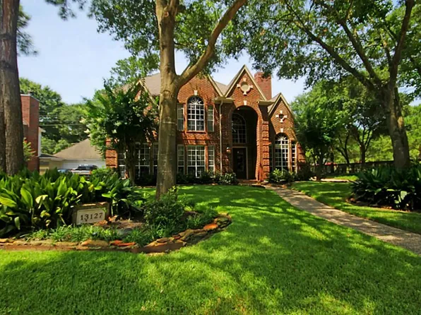 13127 Allysum Ln, Cypress, TX 77429