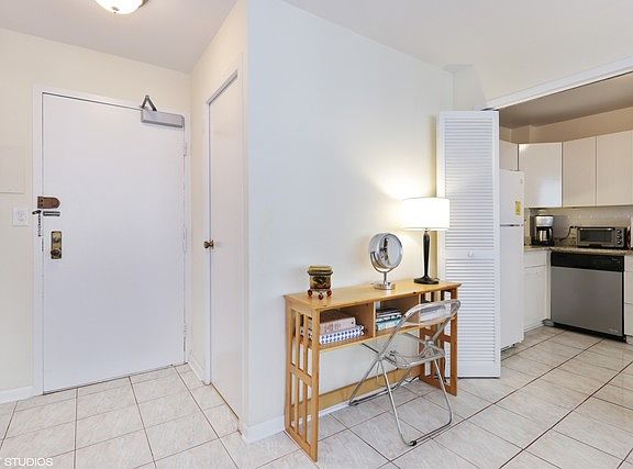 2nd image of 3550 N Lake Shore Dr APT 1318