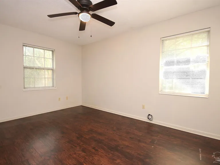 4745 Praline Ln — Photo 11