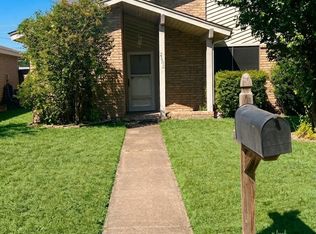 2602 Saint George Pl, Arlington, TX 76015