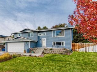 2415 W Mark Ave, Richland, WA 99352