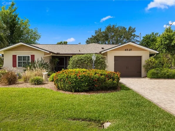 4527 Sierra LN, BONITA SPRINGS, FL 34134