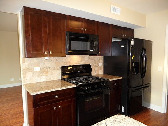 5th image of 4494 Whitney Dr
