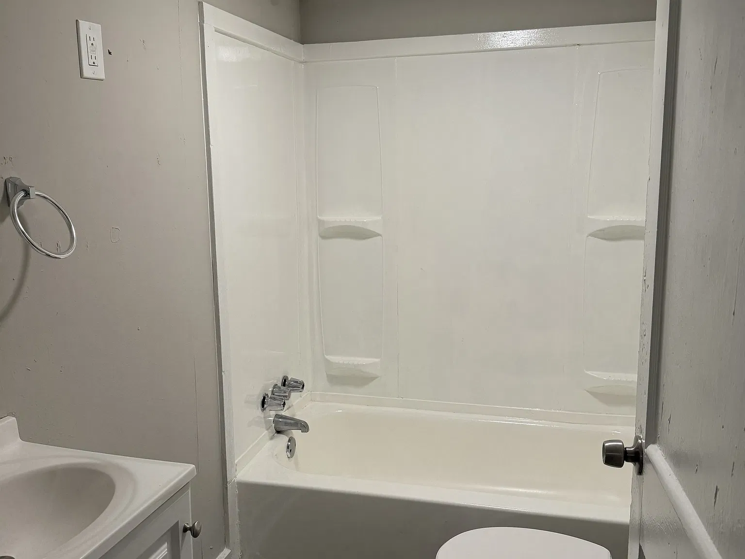 4 Hadaway Court - 1 — Photo 3