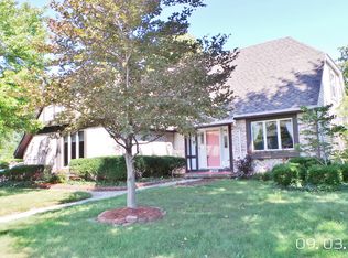 26626 Sheringham Rd, Perrysburg, OH 43551