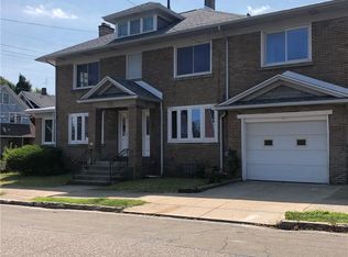 261 E 27th St, Erie, PA 16504