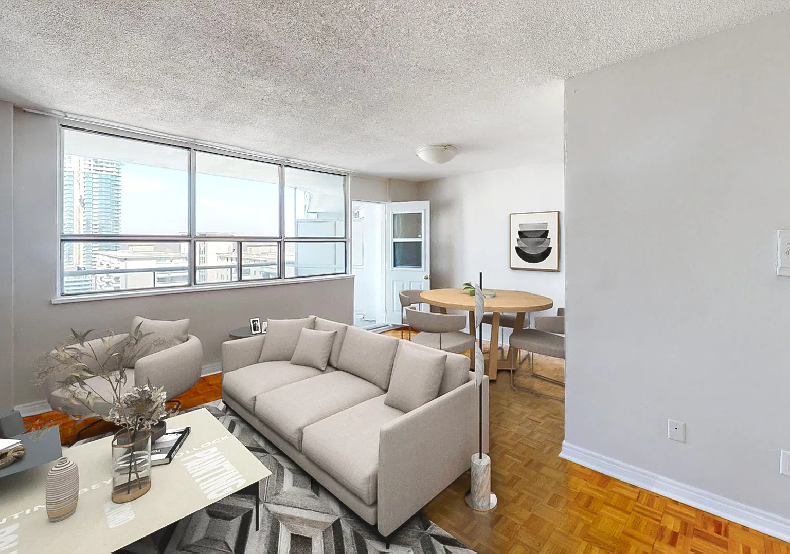 280 Wellesley Street Residences — Photo 3