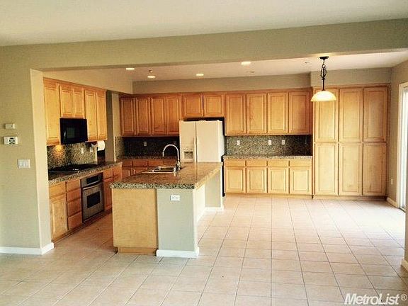 2nd image of 3745 Castaic Ct