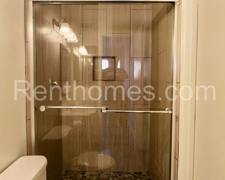 2029 Goshawk St — Photo 24