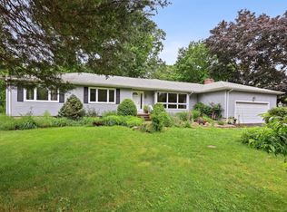 10 Pleasant Point Rd, Branford, CT 06405