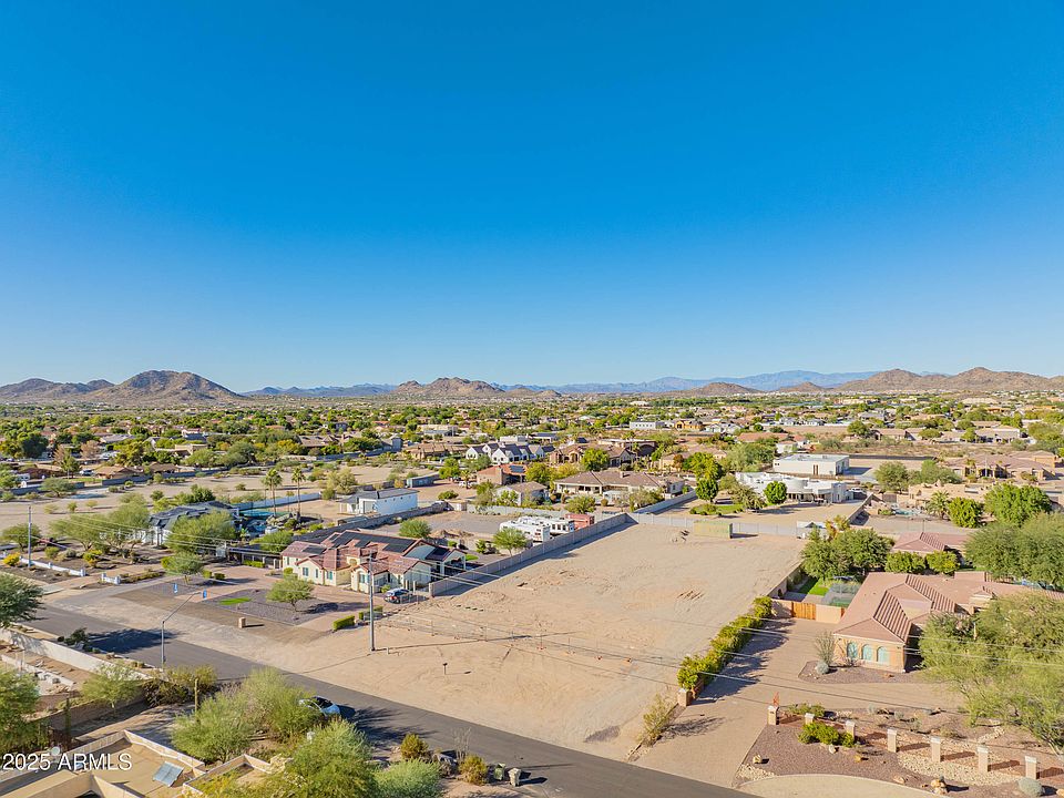 1st image of 6900 W PINNACLE PEAK Road #-