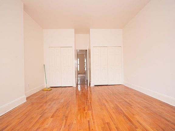 3rd image of 617 W 138th St APT 3