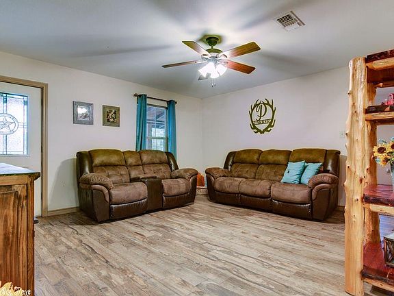 3rd image of 1499 County Road 4559