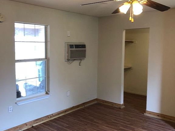 5th image of 403 Washington St Unit A
