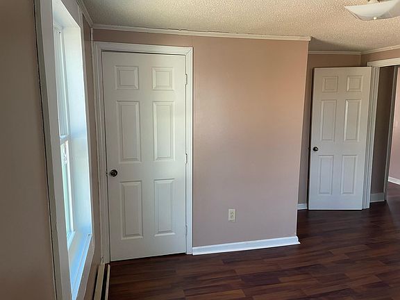 5th image of 1209 Hickory Ave