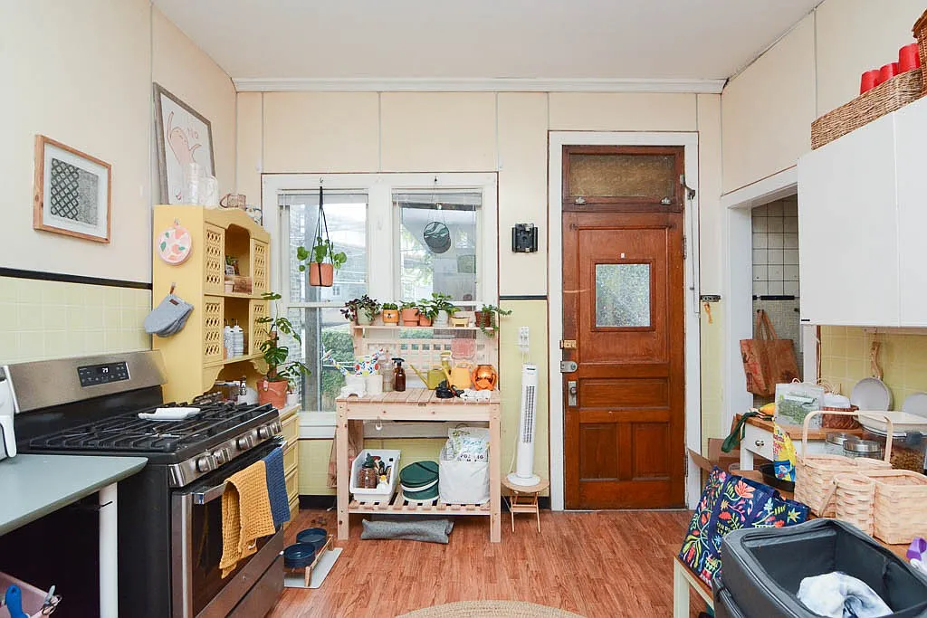 1 bed, 900 sqft, $2,100 — Photo 4