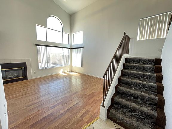 4th image of 5730 Coleridge Way
