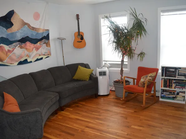 (undisclosed Address), Jamaica Plain, MA 02130
