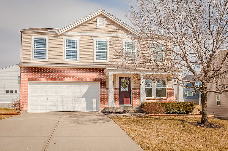 1st image of 10174 Meadow Glen Dr
