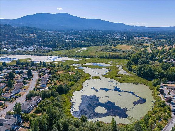 3rd image of 1097 Bowen Rd #1102