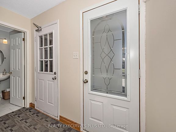 4th image of 1649 Tupello Way