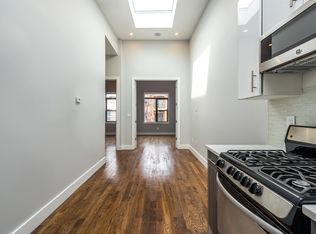 1635 Norman St, Flushing, NY 11385