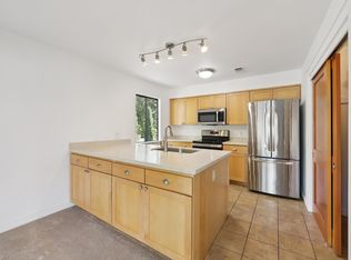 760 Granada Court, Helena, CA