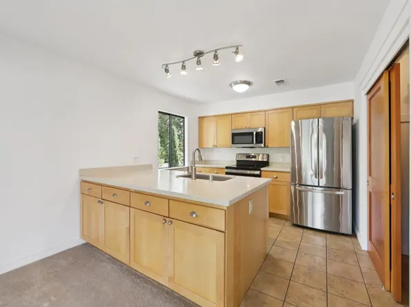 760 Granada Court, St. Helena, CA 94574