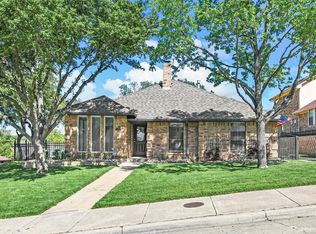 2722 Stain Glass Ct, Carrollton, TX 75007