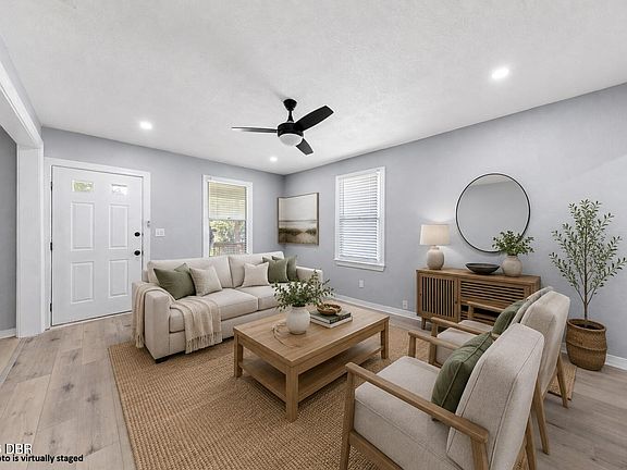 3rd image of 3861 Galicia Rd