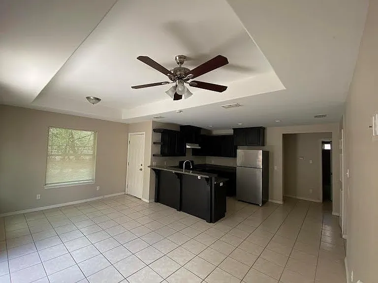 1302 W Harrison Ave #1 — Photo 3