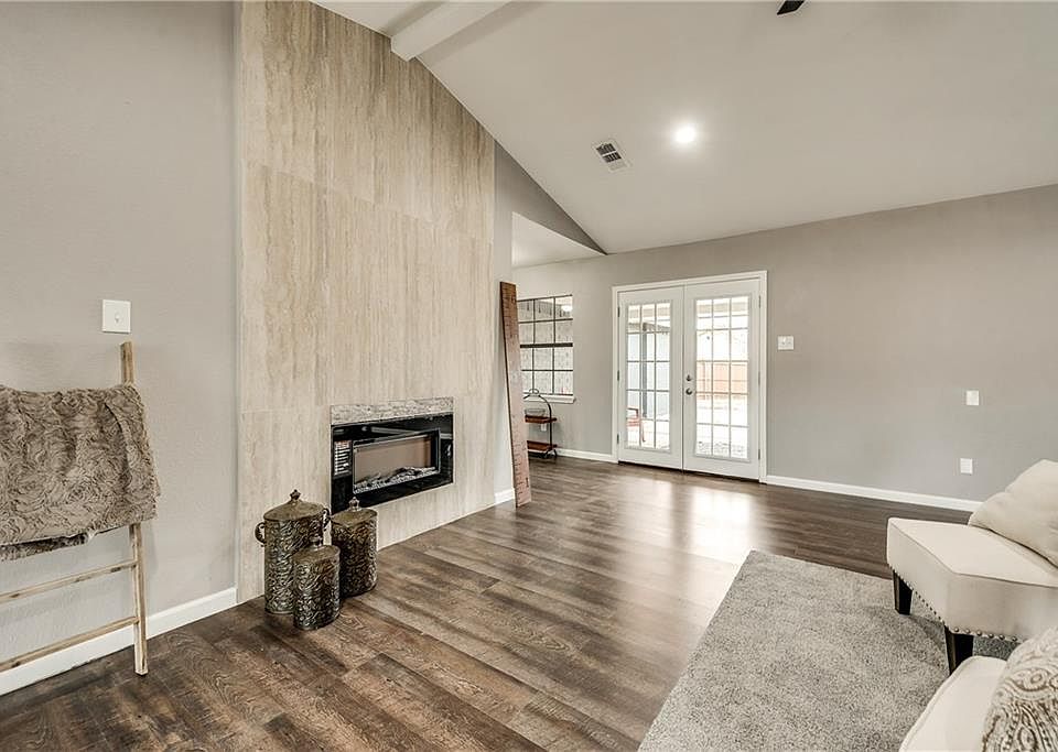 1st image of 8301 Chesham Dr