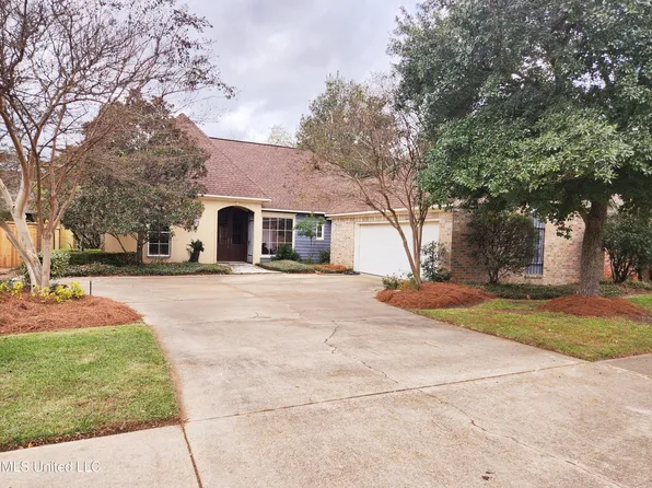 205 Lafayette Ln, Jackson, MS 39232