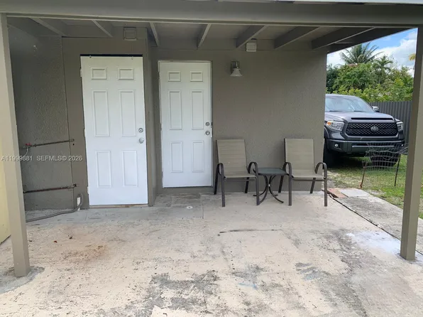 19121 NE Miami Ct, Miami, FL