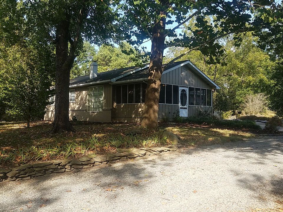 1st image of 1020 Binkley St