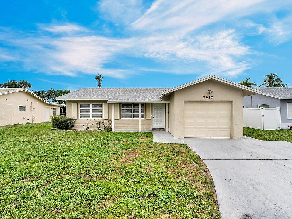 1st image of 7612 NW 69th Avenue