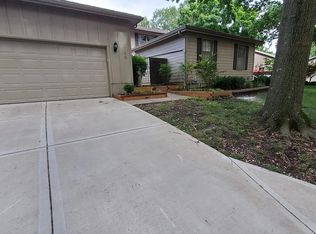 2210 Condolea Ter, Leawood, KS 66209