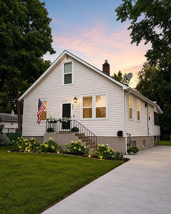 1st image of 235 Midway Ave
