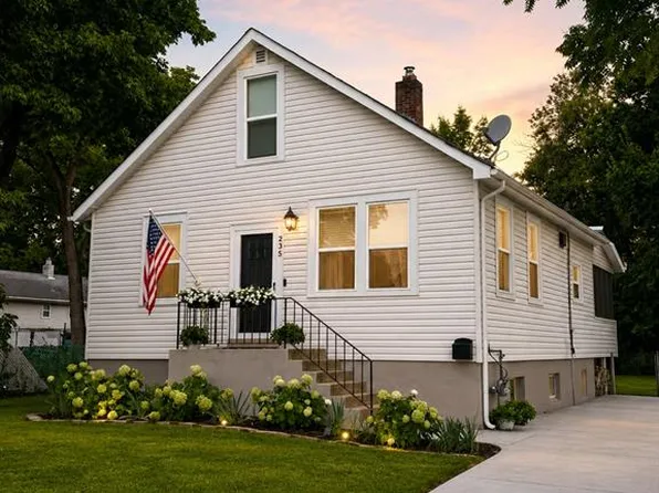 235 Midway Ave, Saint Louis, MO 63122