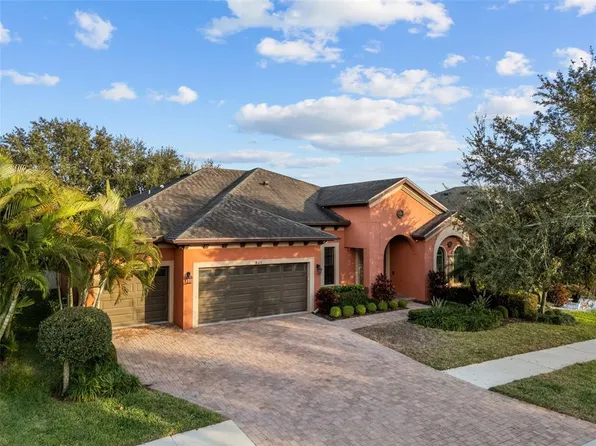 823 Floresta St, Brandon, FL 33511